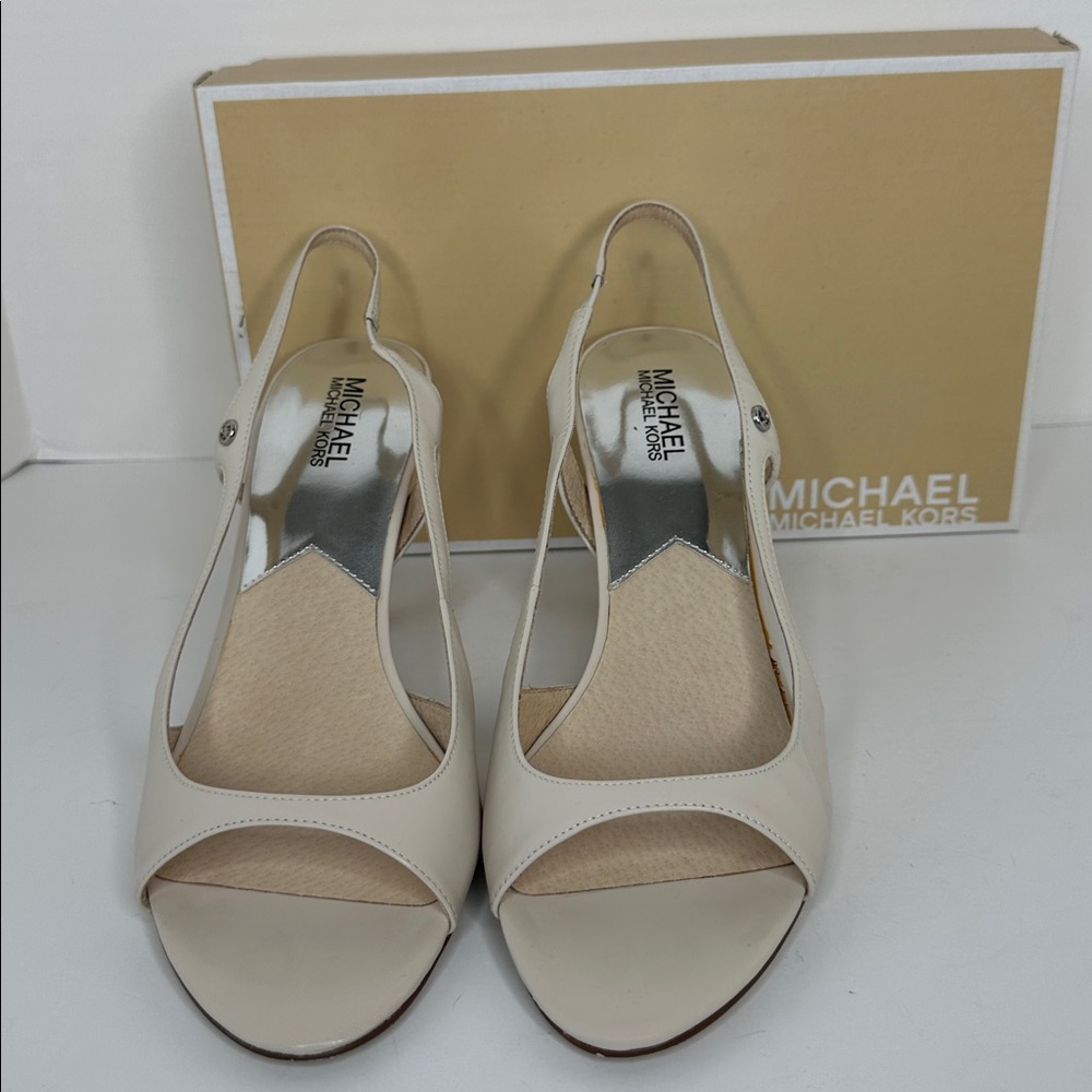 MICHAEL Michael Kors Women's Zoe Sling Peep Toe Heels Size 10M Vanilla Wood Heel - Picture 3 of 15